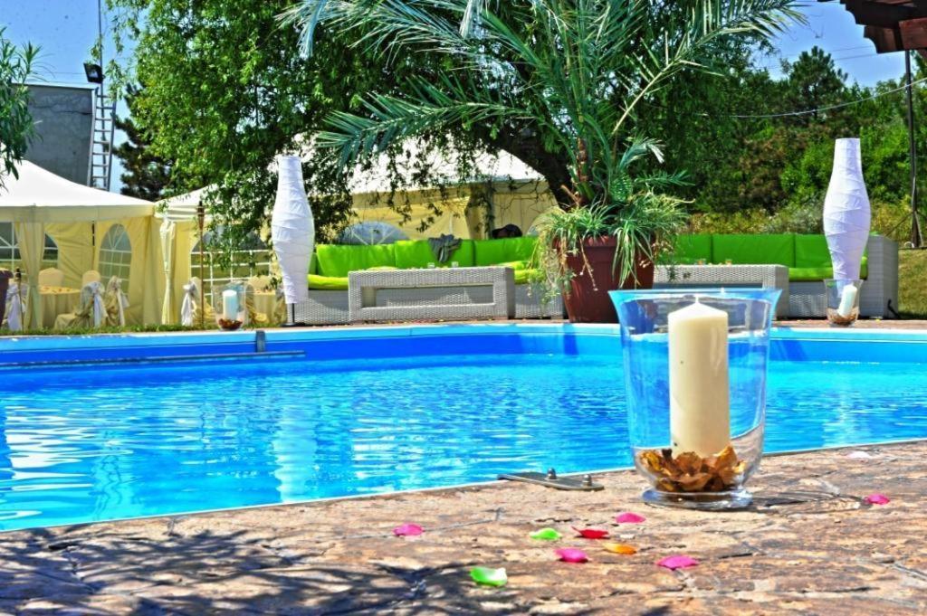 Hotel Star Pitesti Bagian luar foto